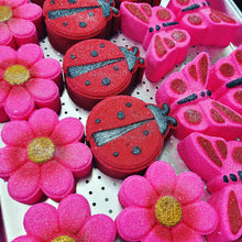 Load image into Gallery viewer, Ladybug Bath Bomb