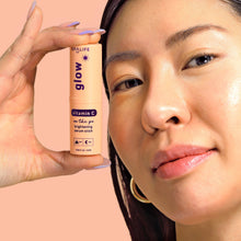 Load image into Gallery viewer, Glow vitamin c brightening serum stick