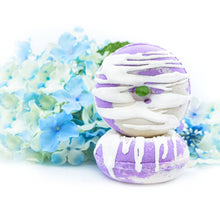 Load image into Gallery viewer, Black Raspberry Vanilla Donut Shaped Bath Bomb
