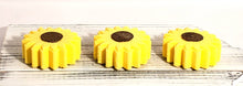 Load image into Gallery viewer, Sunflower Bath Bomb
