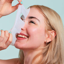 Load image into Gallery viewer, Christmas Holiday Egg Yolk &amp; Shea Butter Facial Mask
