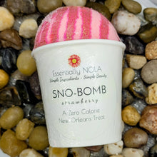 Load image into Gallery viewer, Sno Ball Bath Bombs
