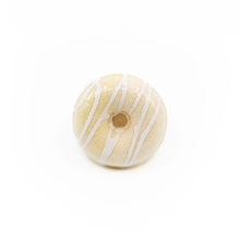 Load image into Gallery viewer, Vanilla Buttercream Donut Bath Bomb
